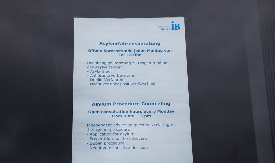 Soll für Asylberatungen von Verbänden die Förderung gestrichen werden? Das Ministerium verweist darauf, dass die Haushaltsberatungen dazu noch ausstehen.