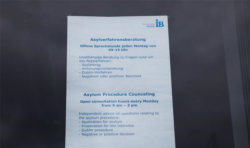 Soll für Asylberatungen von Verbänden die Förderung gestrichen werden? Das Ministerium verweist darauf, dass die Haushaltsberatungen dazu noch ausstehen.