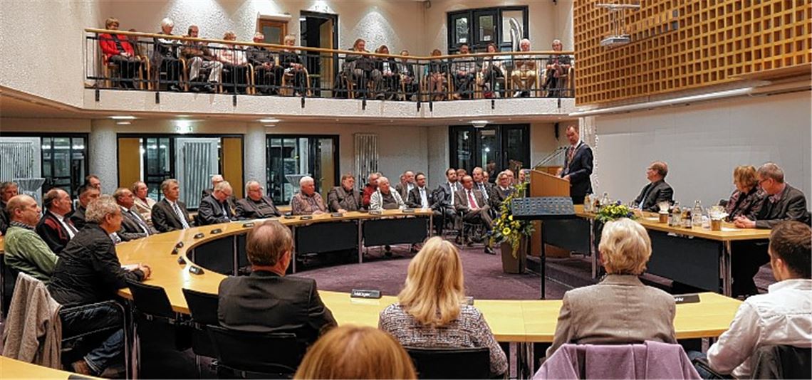 Großer Bahnhof zum offiziellen Neustart