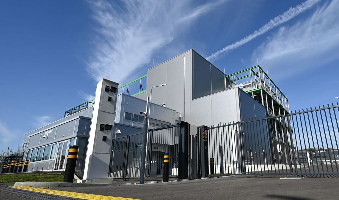 Sorgen bereitet den Menschen in Deutschland vor allem der Wasserbedarf und der Stromverbrauch von Rechenzentren. (Archivbild)