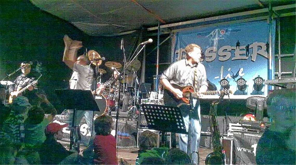 Sorgt auch in diesem Jahr für Stimmung auf der Freibad-Bühne: die Band „Besser“.
