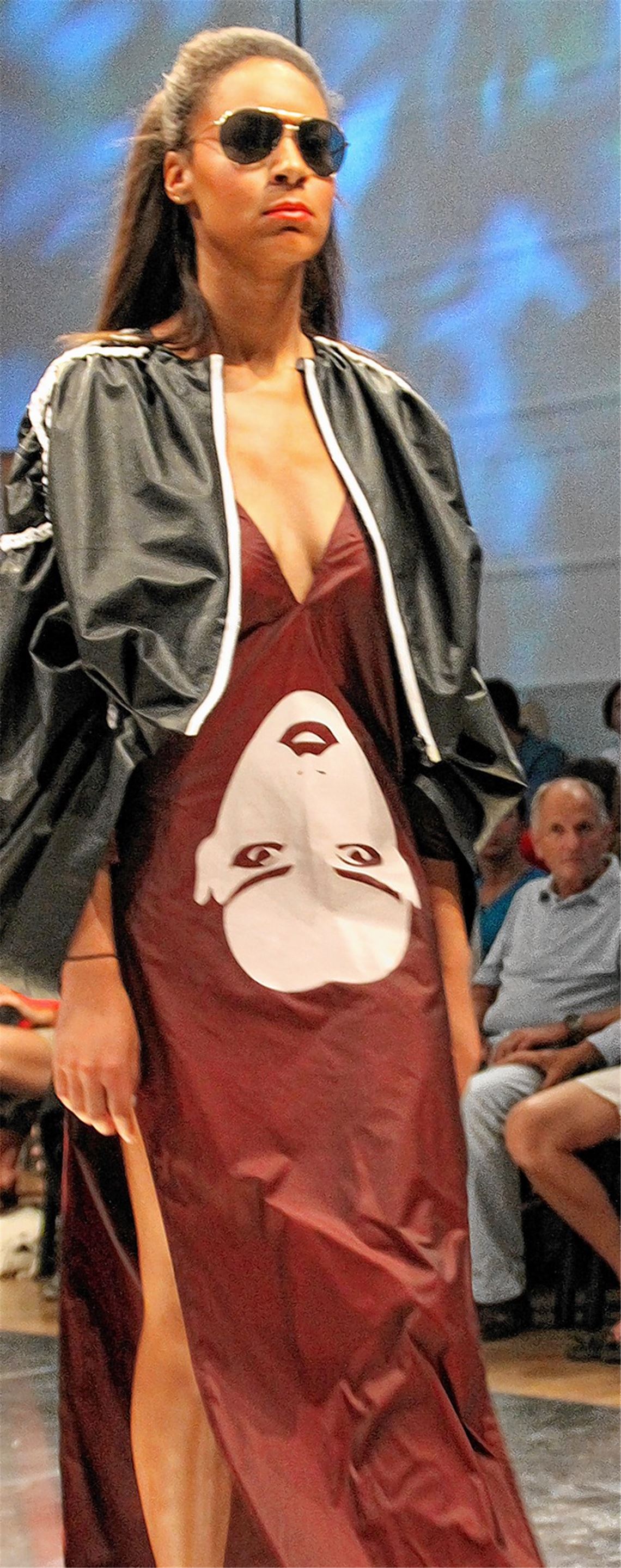 Spannend und kreativ: Bei der Modenschau der Pforzheimer Studenten gibt es nichts, was nicht erlaubt wäre.