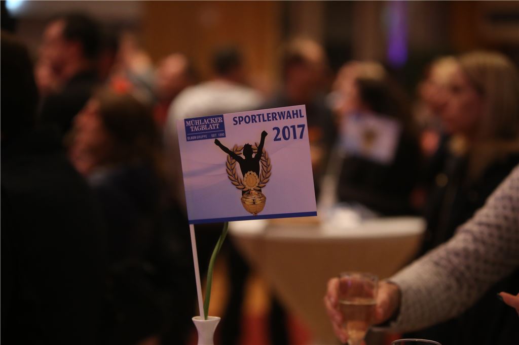 Spannende Momente bei der Sportlerwahl. Foto: Huber