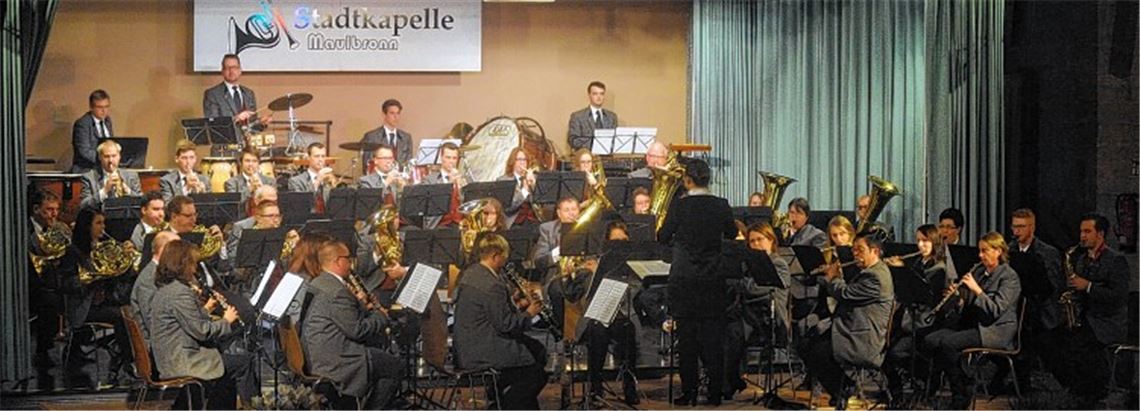 Gefeierte Premiere der neuen Dirigentin