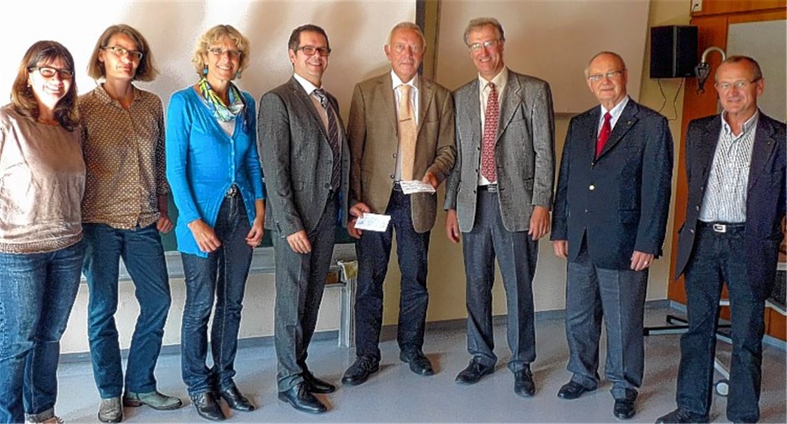 Spende an die Schule in Kehl.