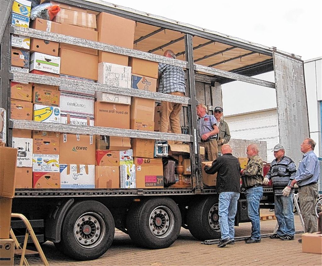 Spendensammlung für Litauen. 