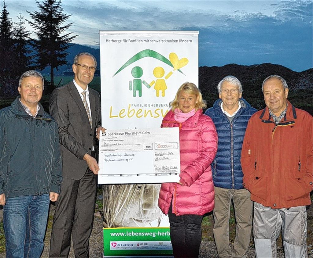 Felss-Gruppe fördert Familienherberge
