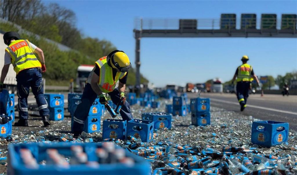 Spezi-Einsatz auf der A8 bei Leonberg (Archiv).