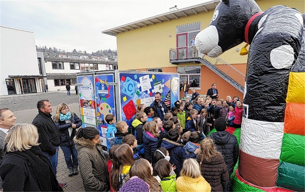 Spielgeräte gespendet