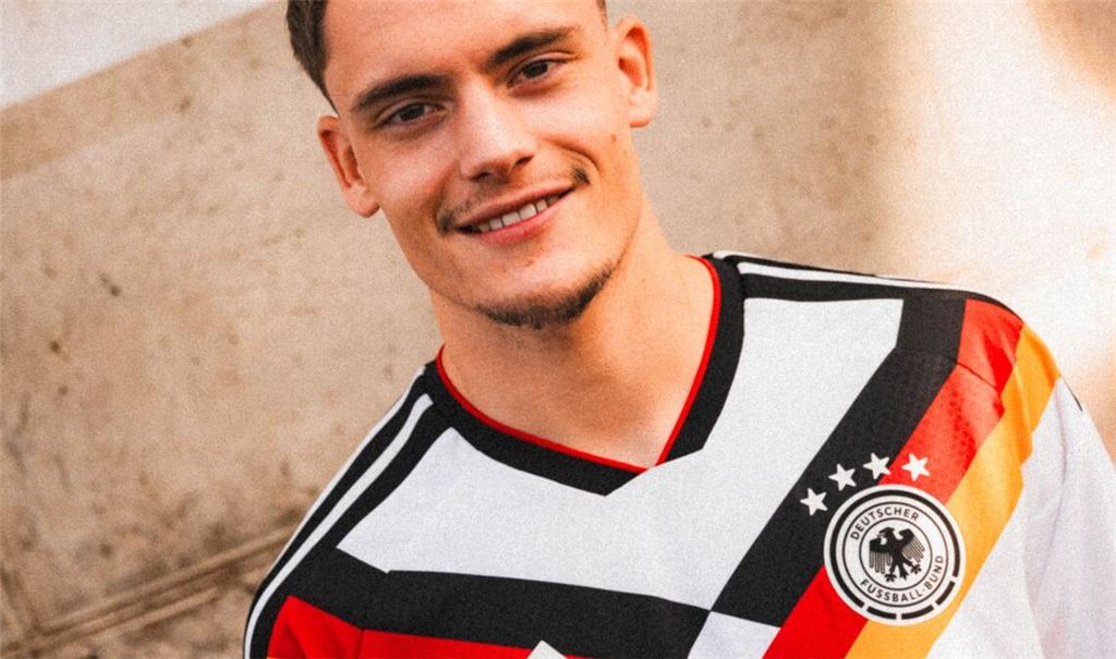 Spielmacher im neuen Trikot: Florian Wirtz.