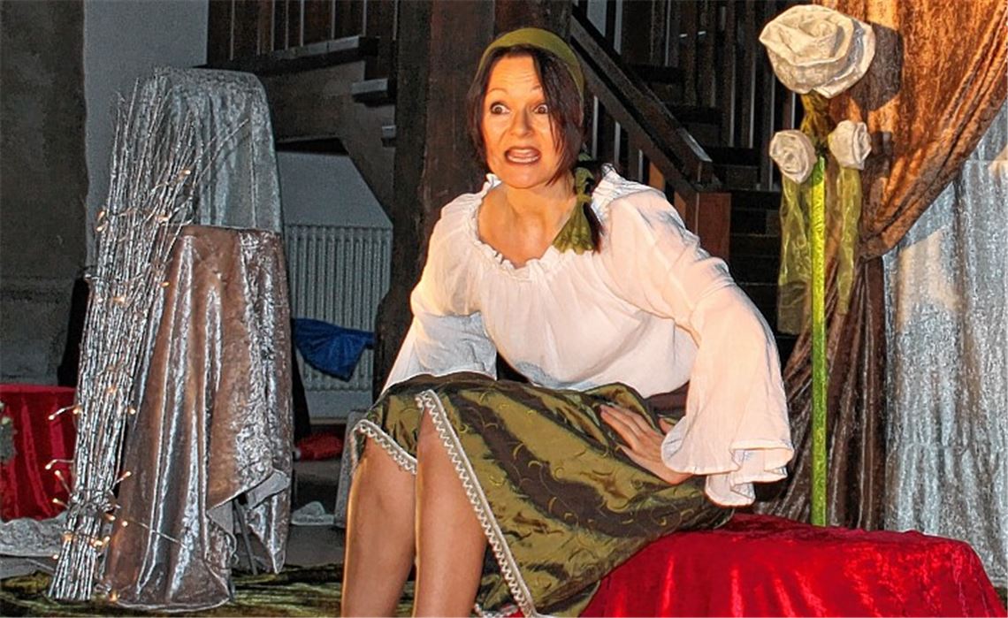 Spielt fünf Rollen: Silke Karl.