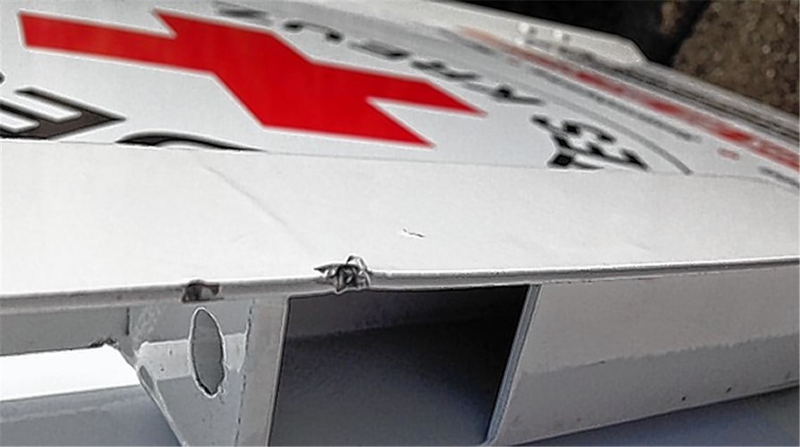 Spuren des Aufbruchs: Das Vorhängeschloss geknackt, der Riegel leicht demoliert.