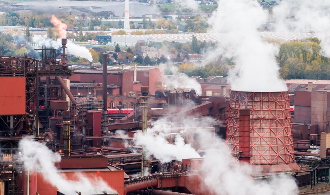 Stahlkonzernen machen die hohen Energiepreise zu schaffen (Archivbild)