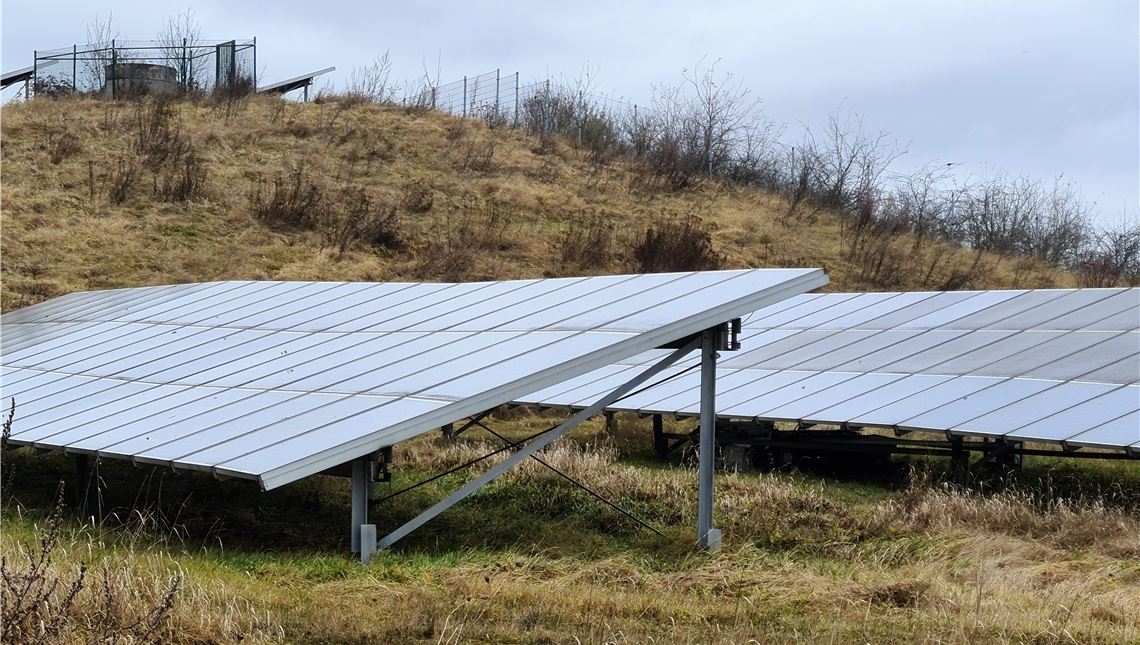 Standorte für Freiflächen-Photovoltaikanlage wie dieser auf der Deponie Hohberg in Pforzheim sind laut Regionalverband gefragt.Foto: Peche