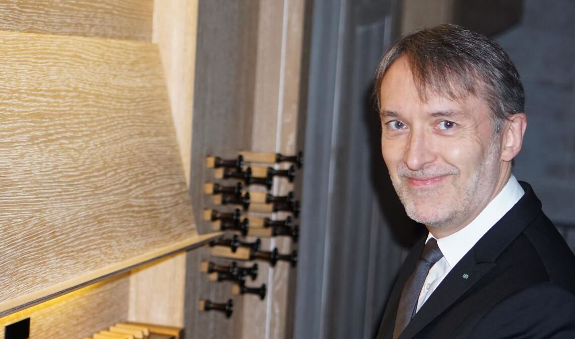 Stargast aus Paris: Olivier Latry. Beim Auftritt in Maulbronn spielt er ein anderes Programm als geplant. Foto: Bastian