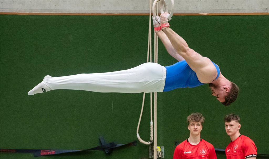 Starke Leistung: Nick Moser (an den Ringen) und seine Mannschaftskameraden vom TV Mühlacker qualifizieren sich für das Liga-Finale. 