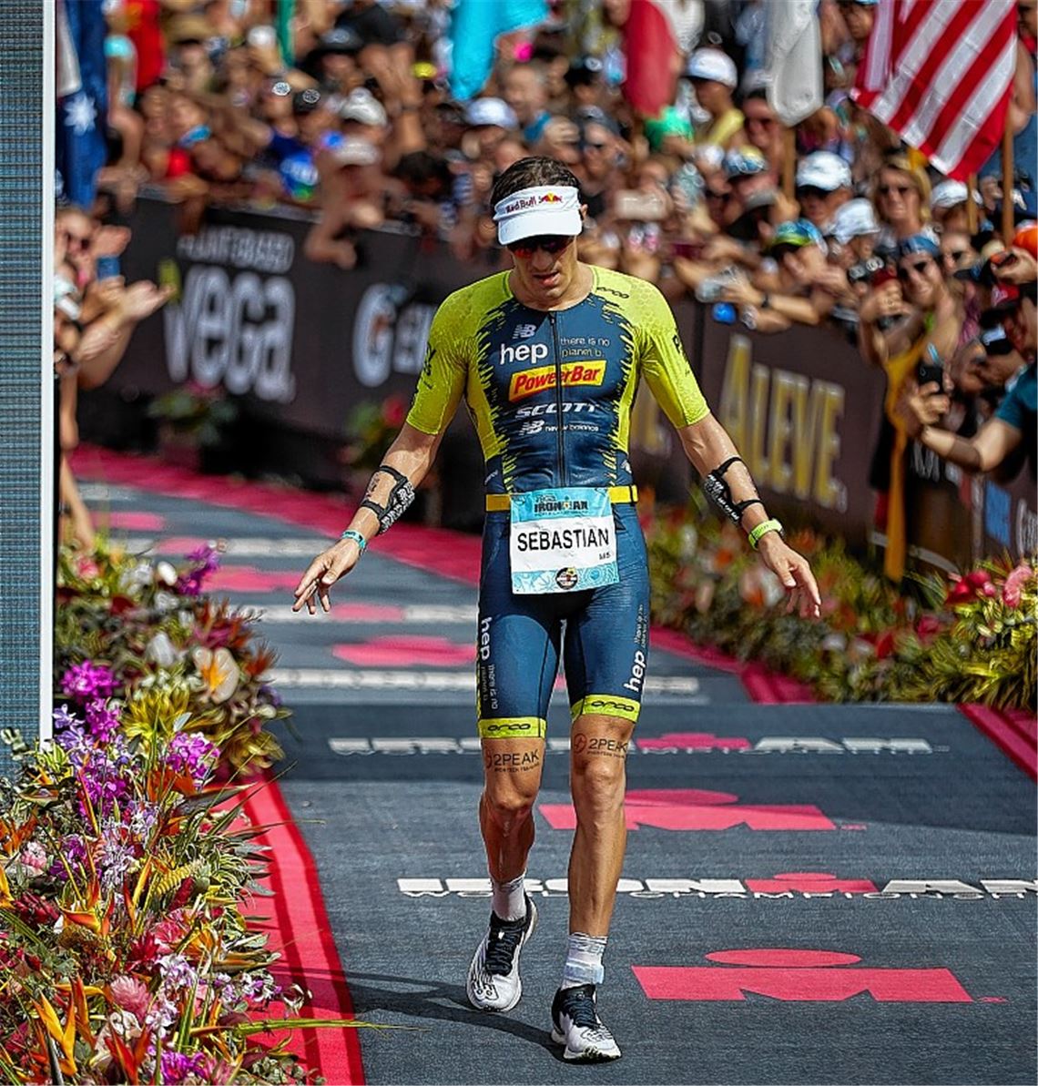 Starke Leistung: Sebastian Kienle läuft bei der Ironman-WM auf Hawaii als Dritter ins Ziel.