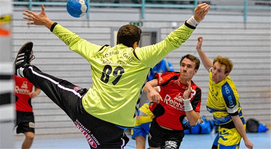 Starke Leistung von Blau-Gelb-Keeper Maher Shakshir (li.), aber sein Gegenüber Tim Tamberg hält in der Endabrechnung noch ein paar Bälle mehr.