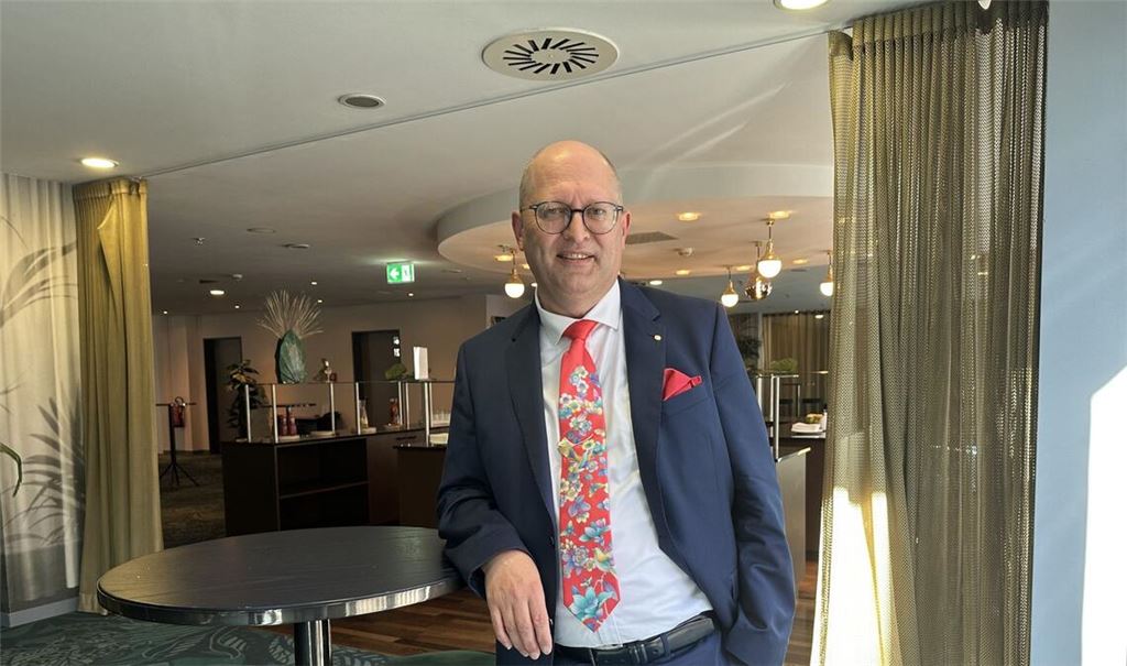 Stefan Düll ist Präsident des Deutschen Lehrerverbandes.