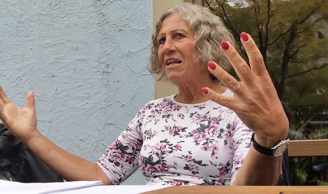 Stefanie Hammer hat viel zu erzählen, denn noch immer sind beim Thema Transgeschlechtlichkeit zahlreiche Vorurteile und Falschannahmen im Umlauf. Foto: Deeg