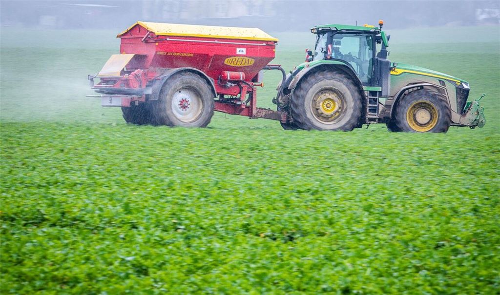 Steigende Preise für Mineraliendünger setzen Bauern weltweit unter Druck