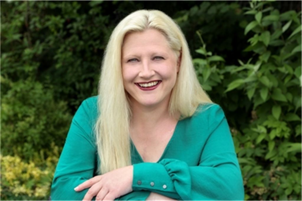 Stephanie Aeffner.