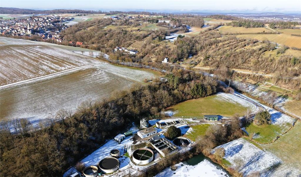Stößt wie die Anlage in Iptingen an ihre Grenzen: die Kläranlage in Großglattbach. Foto: rkü