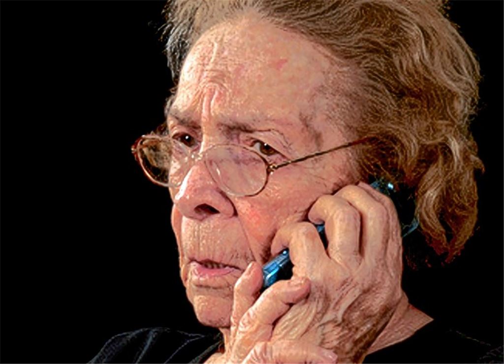 Symbolfoto: Mit erfundenen Geschichten schocken die Täter ihre Opfer – und nutzen die Verunsicherung gnadenlos aus.Archivfoto: Fotolia