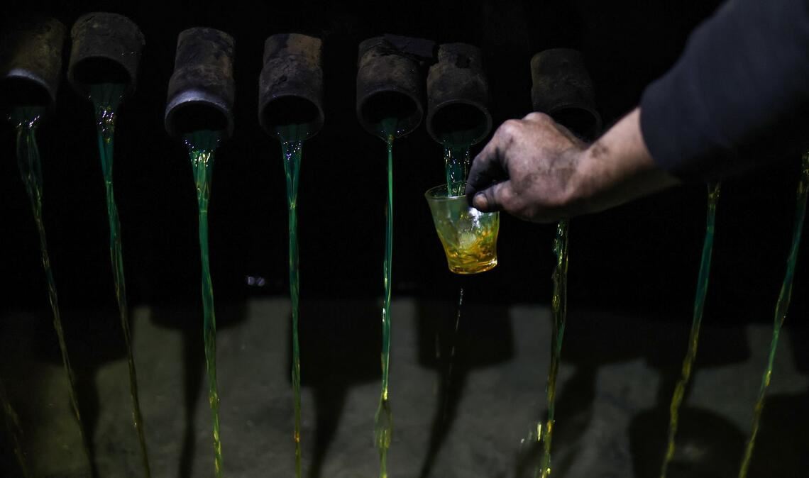 Syrien verschifft wieder Öl im Wert von 30 Millionen Euro Syrien hat erstmals seit Beginn des Bürgerkriegs im Jahr 2011 wieder Öl für den Export vorbereitet. (Symbolbild)