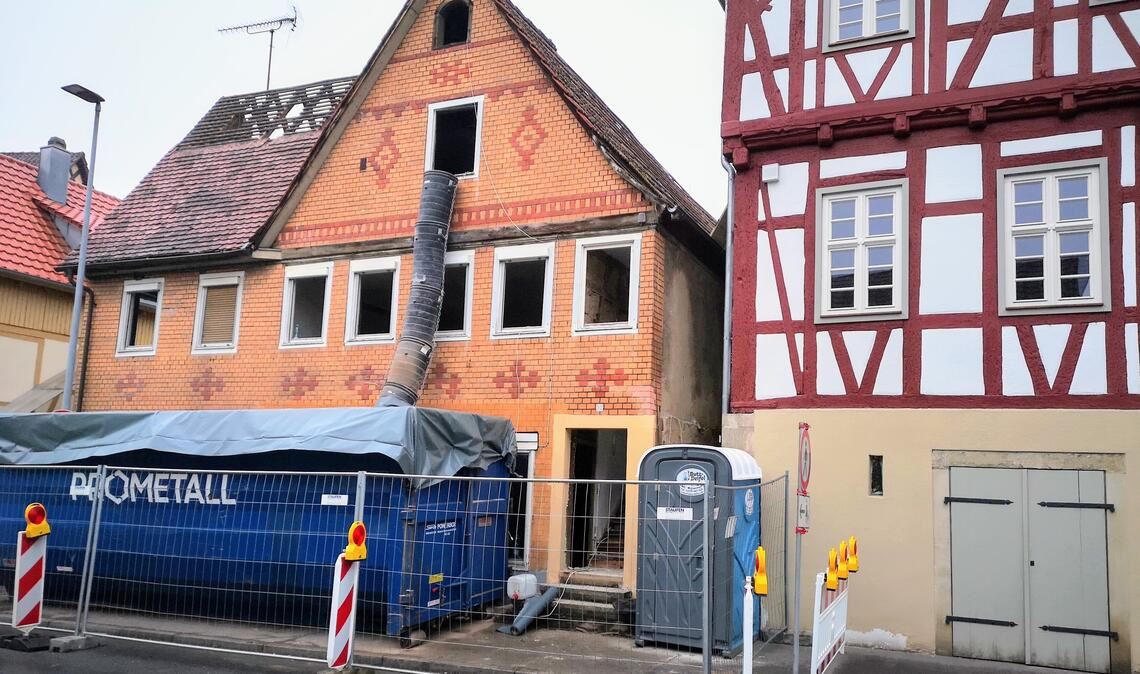 Szene vom Abbruch an der Lienzinger Friedenstraße im Januar 2022. Foto: privat