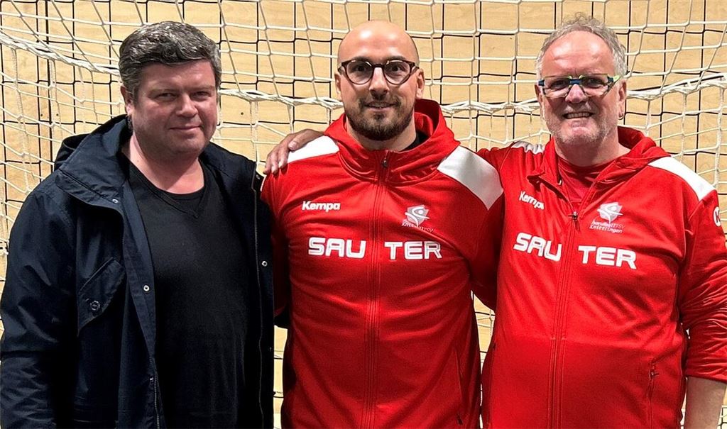 TSV-Abteilungsleiter Heiko Mössner, Trainer Frank Müller und Teammanager Thomas Egger (v.li.).