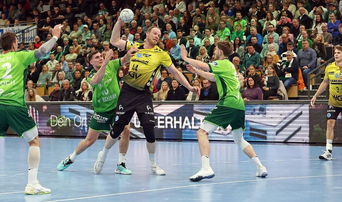 TVB-Rückraumspieler Lenny Rubin wirft im Spiel bei seinem Ex-Club HSG Wetzlar acht Tore – zum Sieg reicht es nicht.