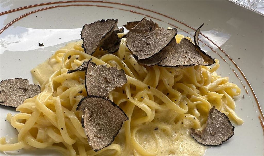Tagliolini Al Tartufo Nero - Trüffelnudeln in einem Berliner Restaurant.