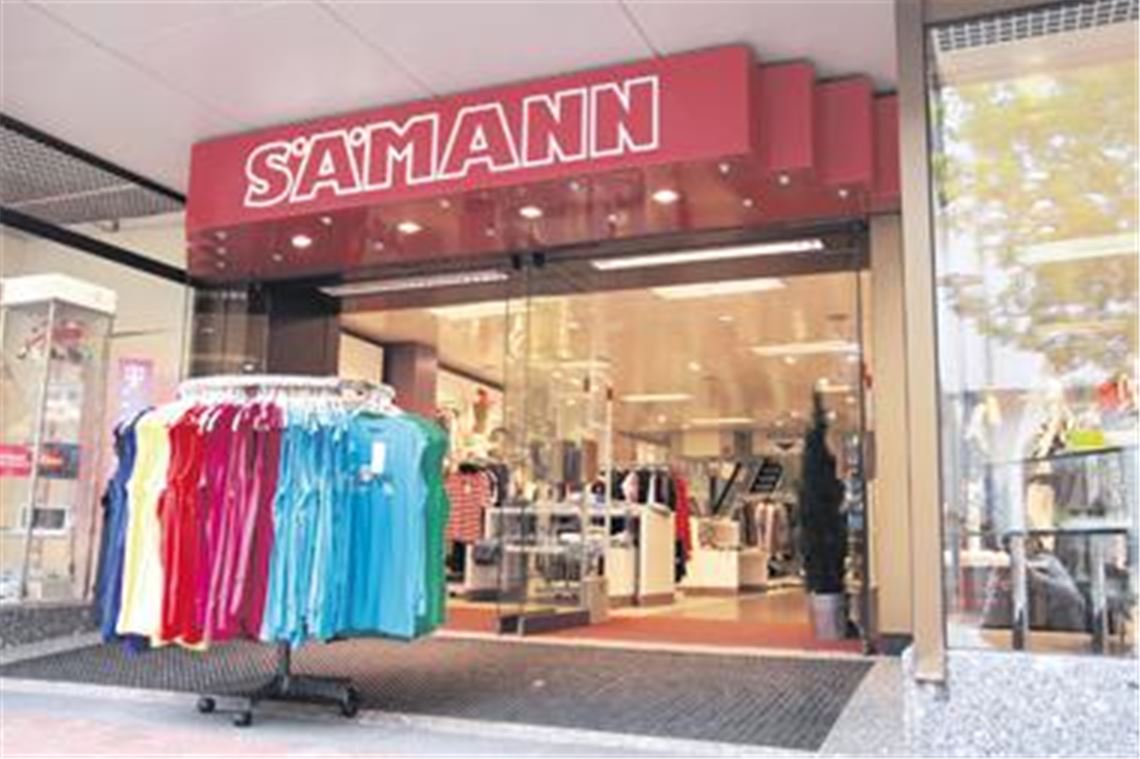 Tatort Kaufhaus: Jugendliche ergaunern einen Schlüssel für ihre Nachtaktion, die am Ende auffliegt und mit der Festnahme durch ein Großaufgebot der Polizei endet.
Foto: Disselhoff