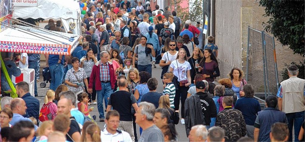 Straßenfest: Erfolgsstory mit Problemen