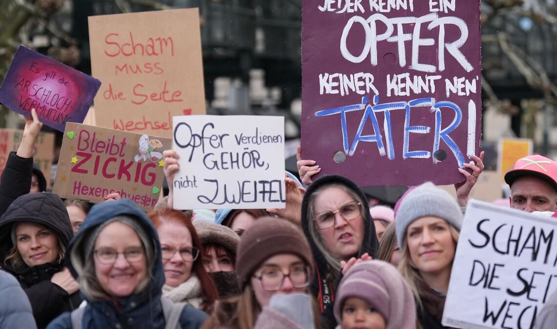 Tausende Menschen versammeln sich seit Tagen in ganz Deutschland auf den Straßen. (Archivbild)