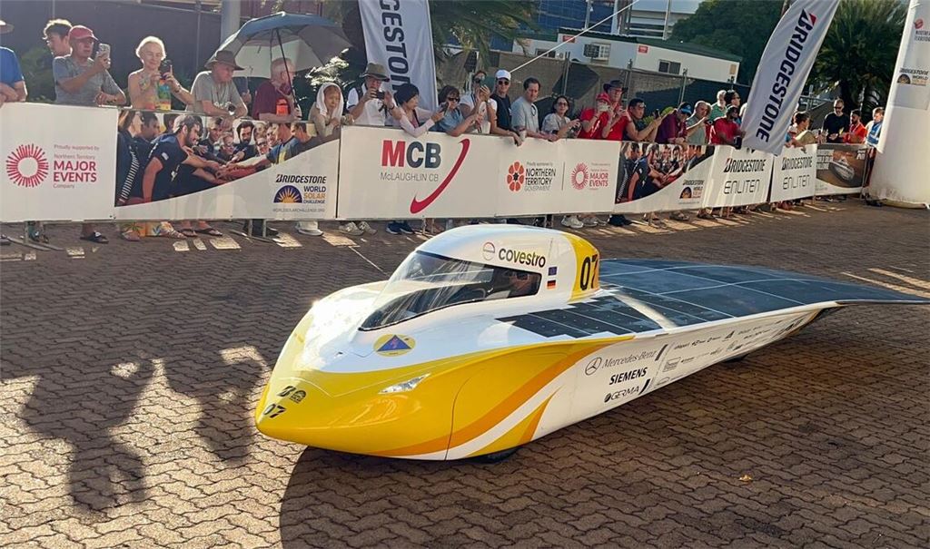 Team Sonnenwagen Aachen startete beim World Solar Challenge in der Pole Position.