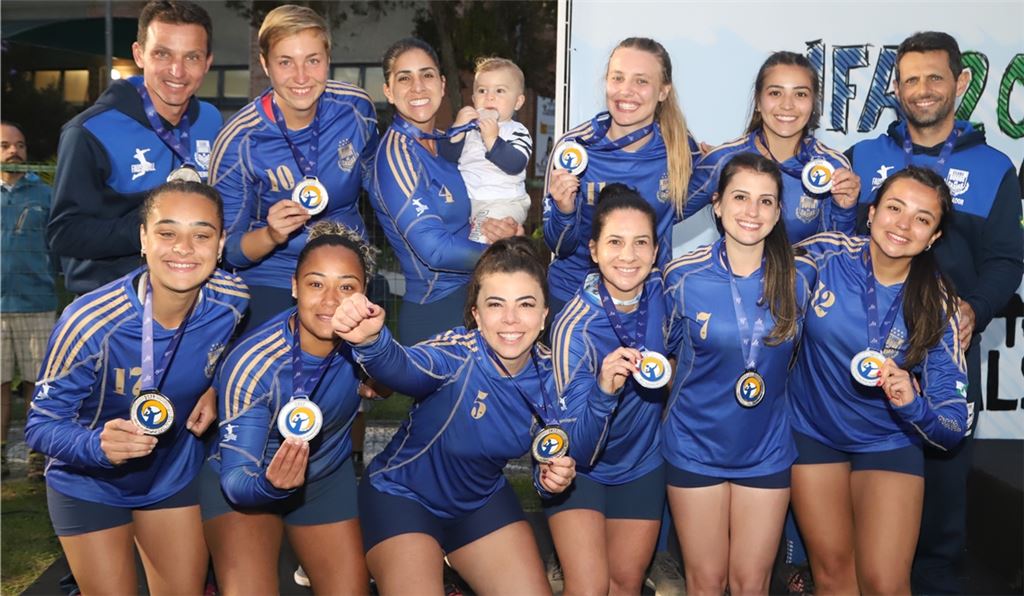 Teil eines brasilianischen Faustball-Teams zu sein ist eine Erfahrung, die Henriette Schell so schnell nicht vergessen wird. Fotos: privat