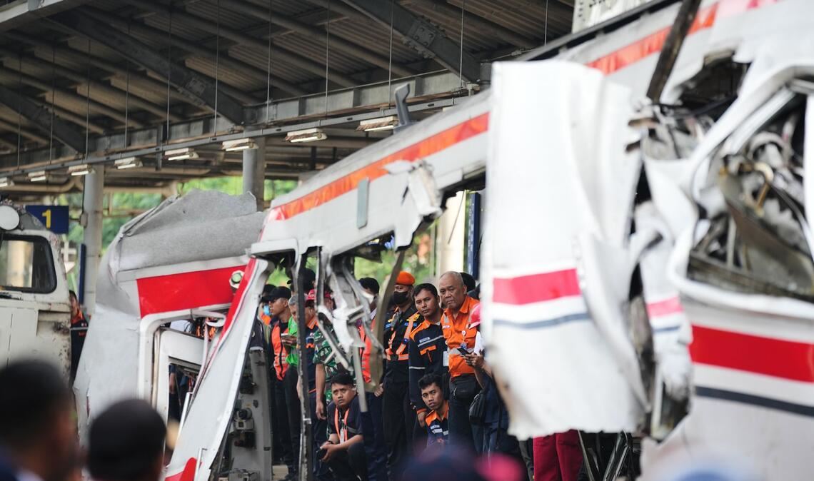Teilweise waren Waggons nach dem Aufprall ineinander verschmolzen.