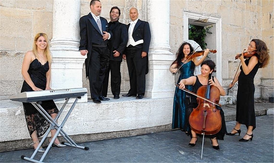 Tenöre singen populäre Arien