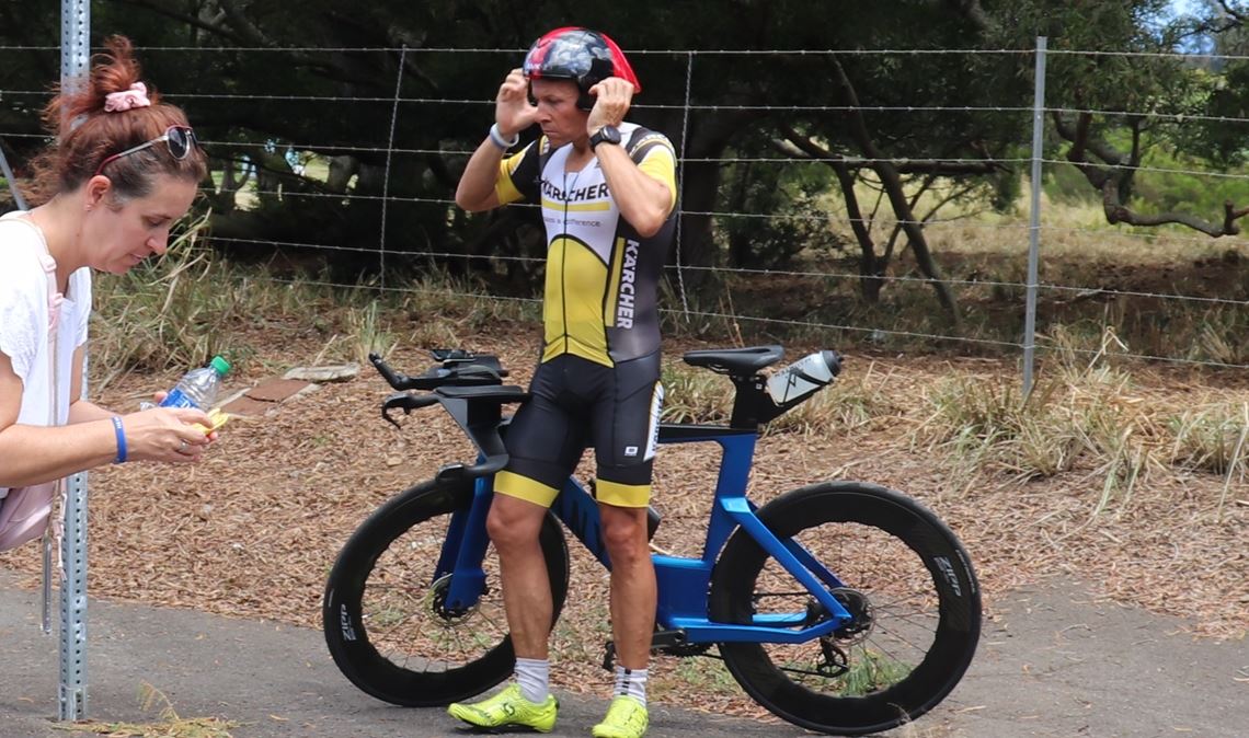Thomas Fritsch kurz vor dem Rad-Training auf Hawaii.