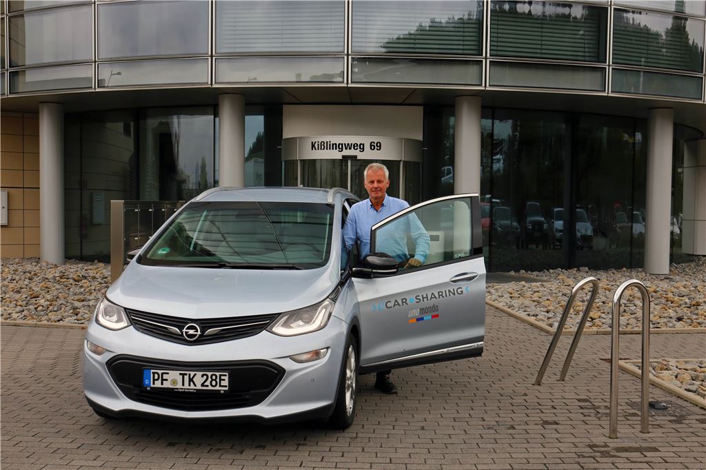 910_0008_179387_fg_Knapp_2