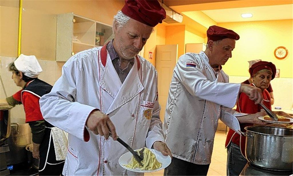 Mühlacker Duo plant weitere Hilfsaktion