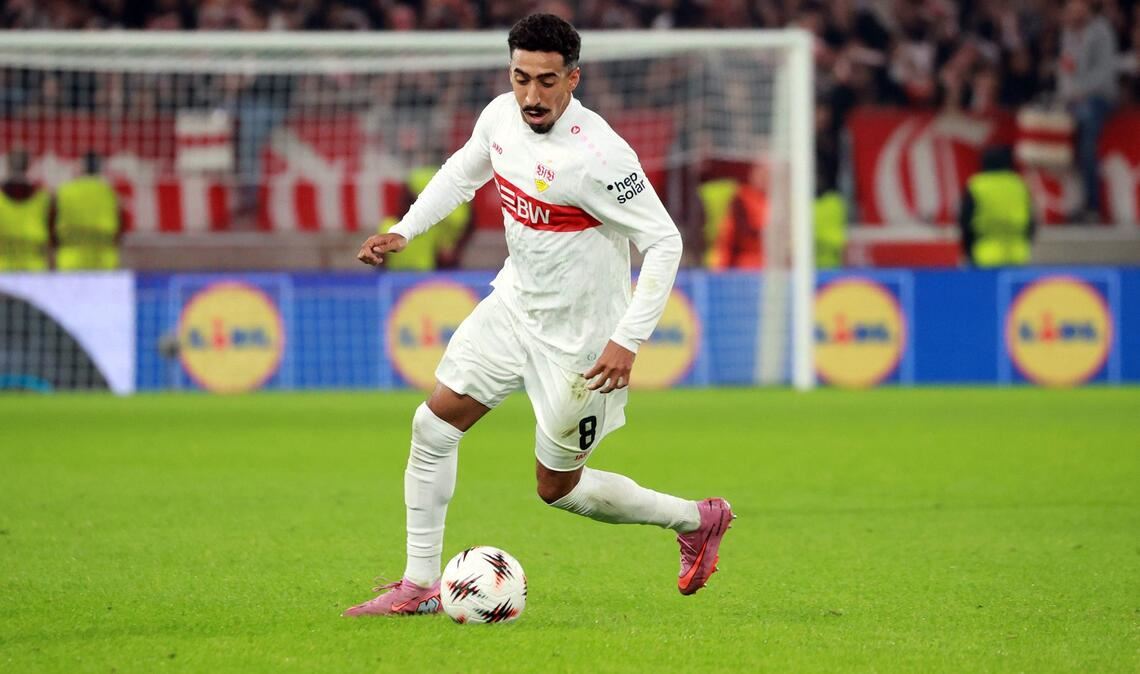 Tiago Tomas trifft mit dem VfB Stuttgart heute Abend auf den FC Basel in der UEFA Europa League.