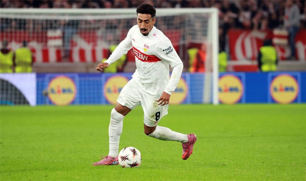 Tiago Tomas trifft mit dem VfB Stuttgart heute Abend auf den FC Basel in der UEFA Europa League.