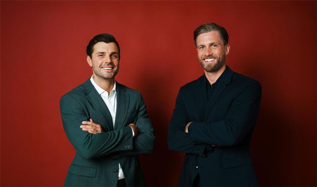 Tim (l.) und Sebastian sind die neuen Bachelors.