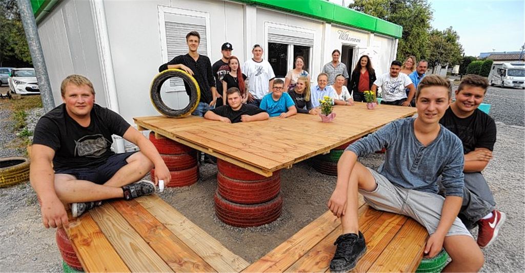 Junge Leute übernehmen Verantwortung