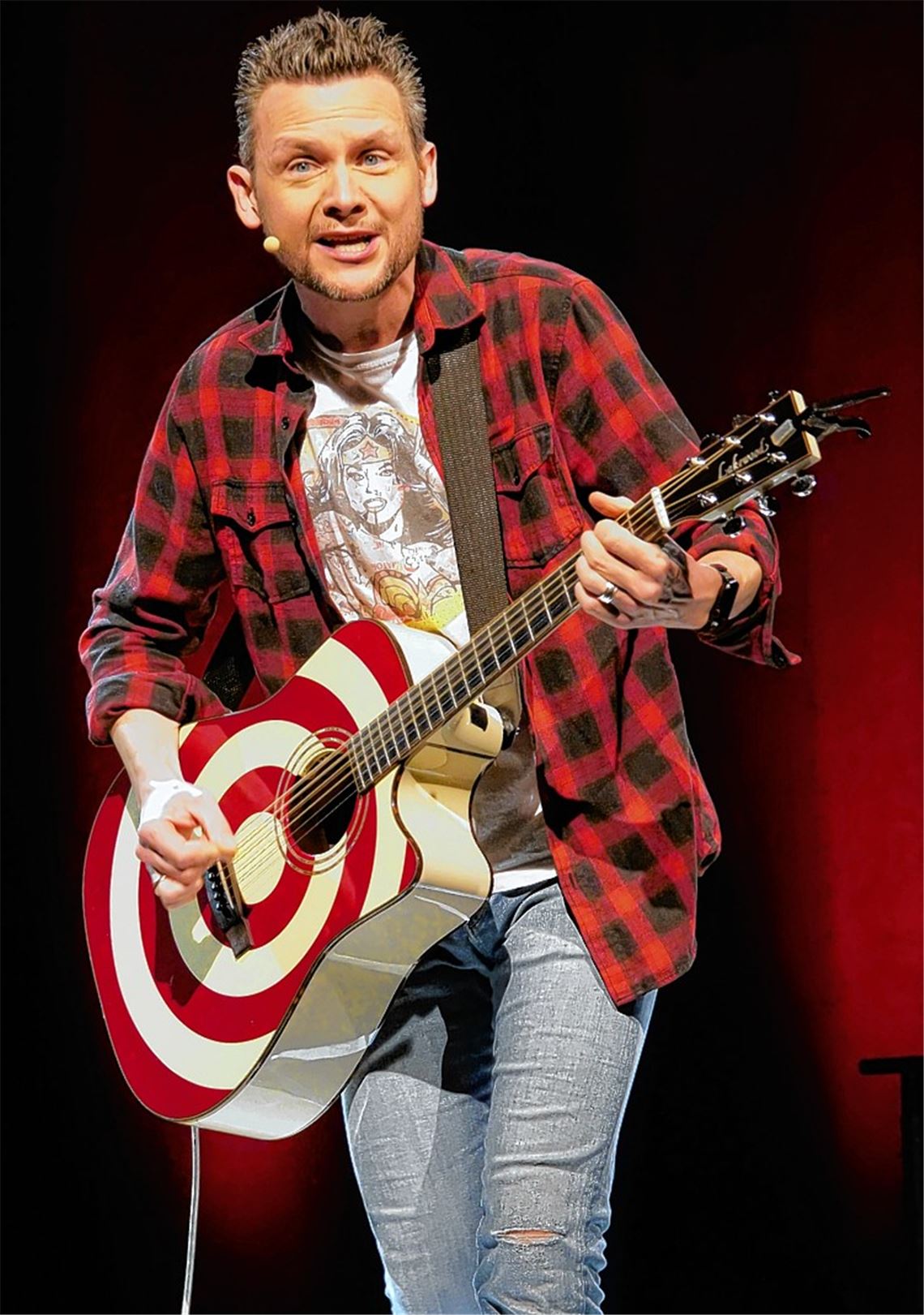 Tobias Mann macht im Kulturhaus Osterfeld das Chaos zum Programm. Foto: Friedrich