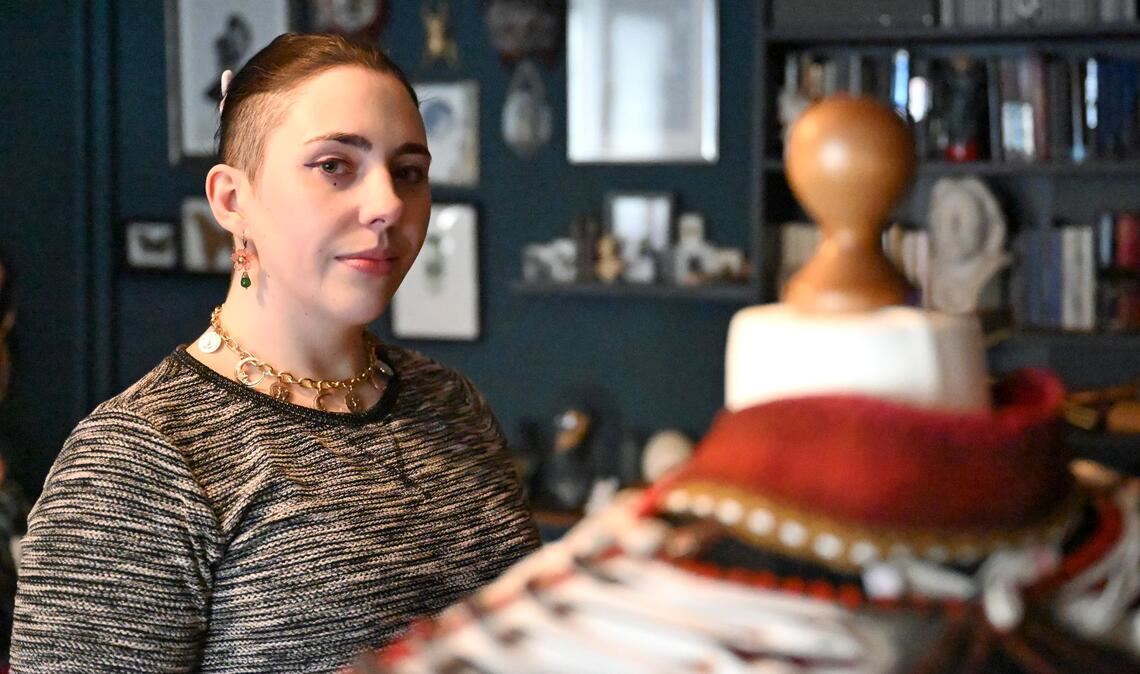 Toni hat in ihrer Jugend zum Cosplay gefunden.