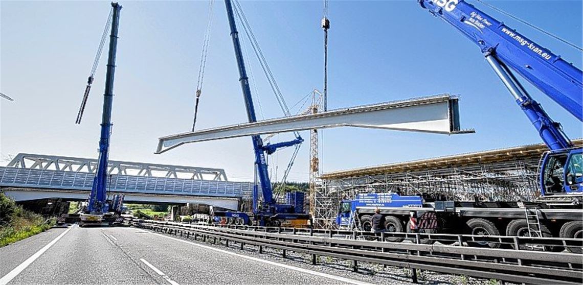 Brückenbau, A8-Sperrung und Staus